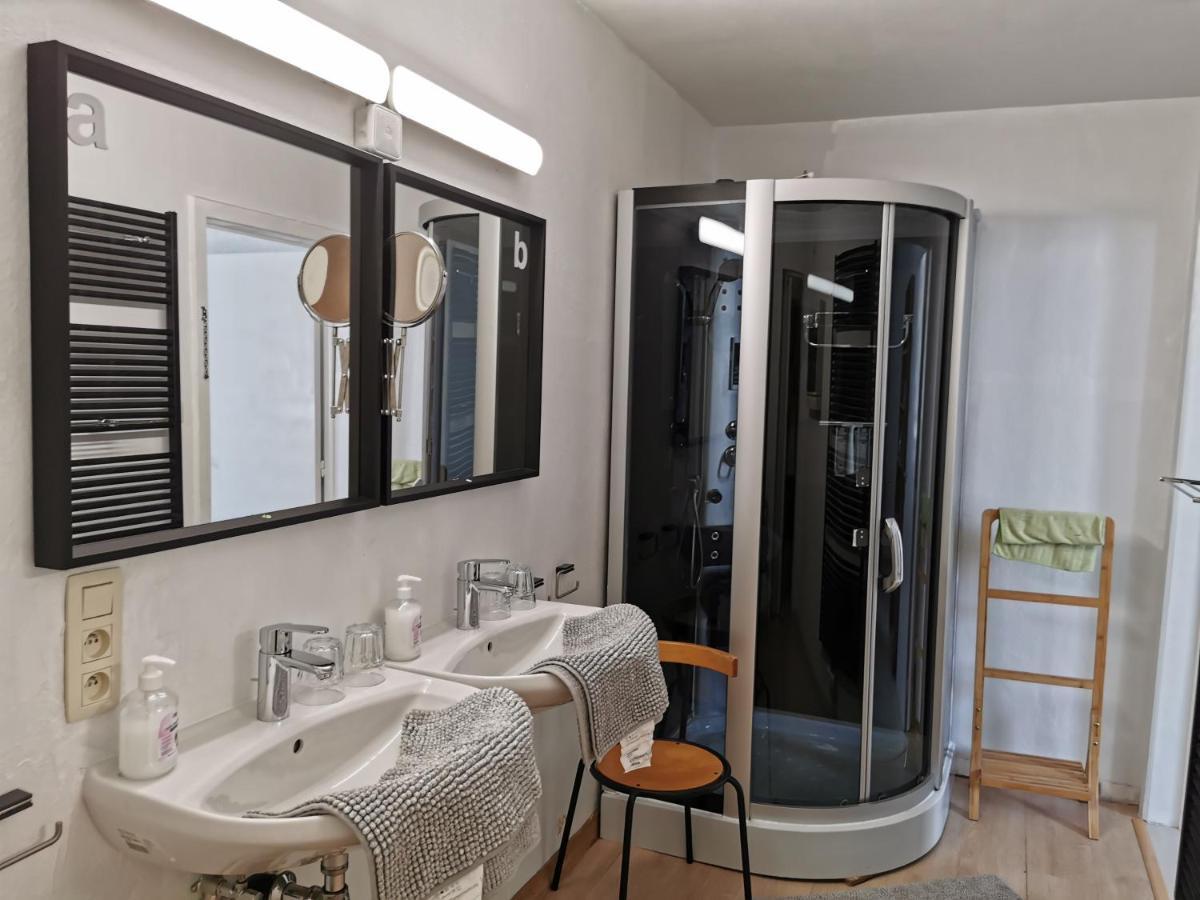 Ostend Backpackers Lodge Dış mekan fotoğraf